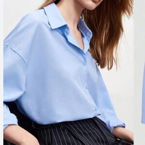 New No Tag Light Blue Button-Up Blouse Size XL
